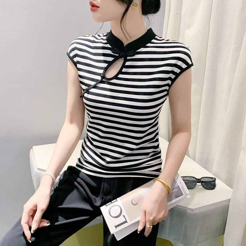 T-Shirt Fashion Sexy Hollow Out Stand Vintage Clasp Stripe Women