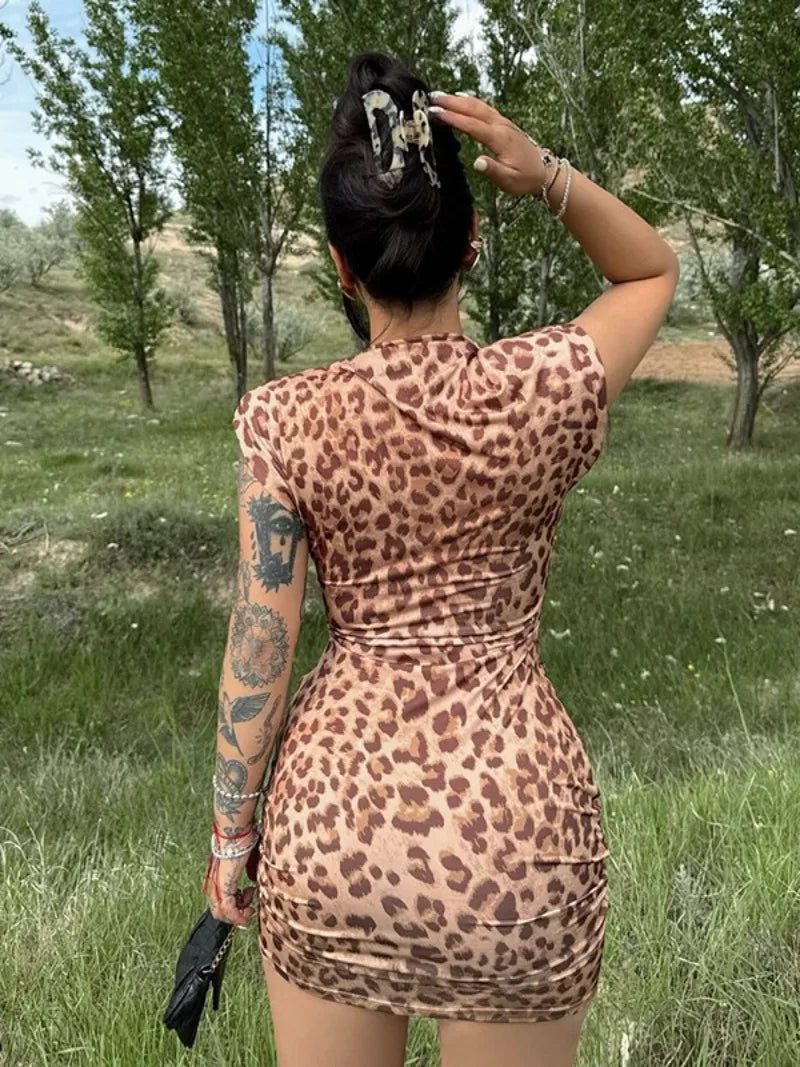 Fashion Sleeveless Leopard Print Short Dress 2024 Woman Clothes Summer High Waist Tunics Folds Package Hip Holiday Beach Dresses